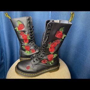 Women’s Dr. Martens 1914 Vonda Combat Boots